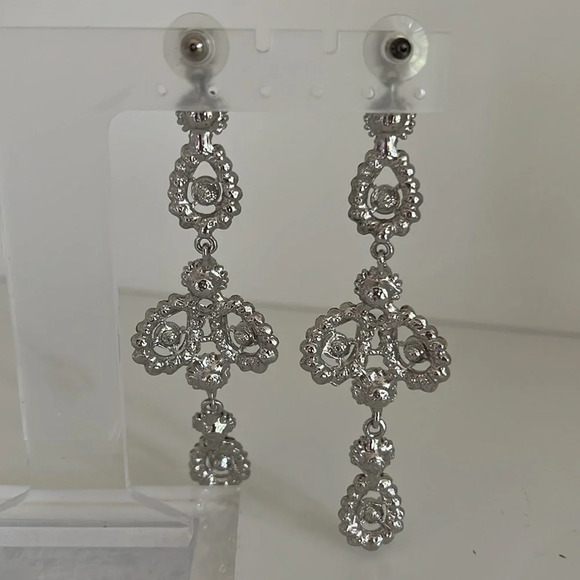 Pre Owned  Chandelier Earrings - Picture 4 of 4